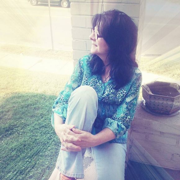 Meet your Posher, Robin - Picture 1 of 1